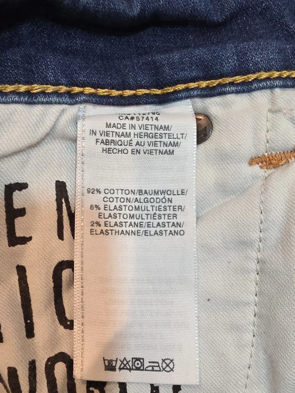 True Religion Rocco Relaxed Skinny Distressed Men's Size 38x34 Stretch